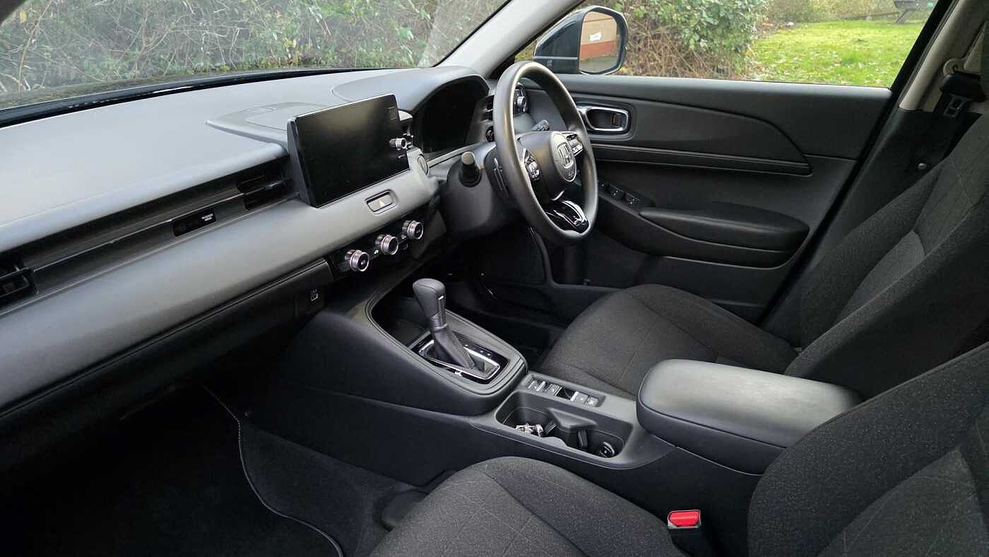 Used Honda HR-V 2023 for sale - 76647415: Photo 2