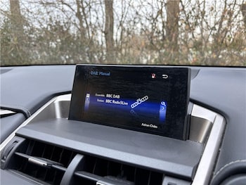 2014 (64) - 300h 2.5 Luxury 5dr CVT