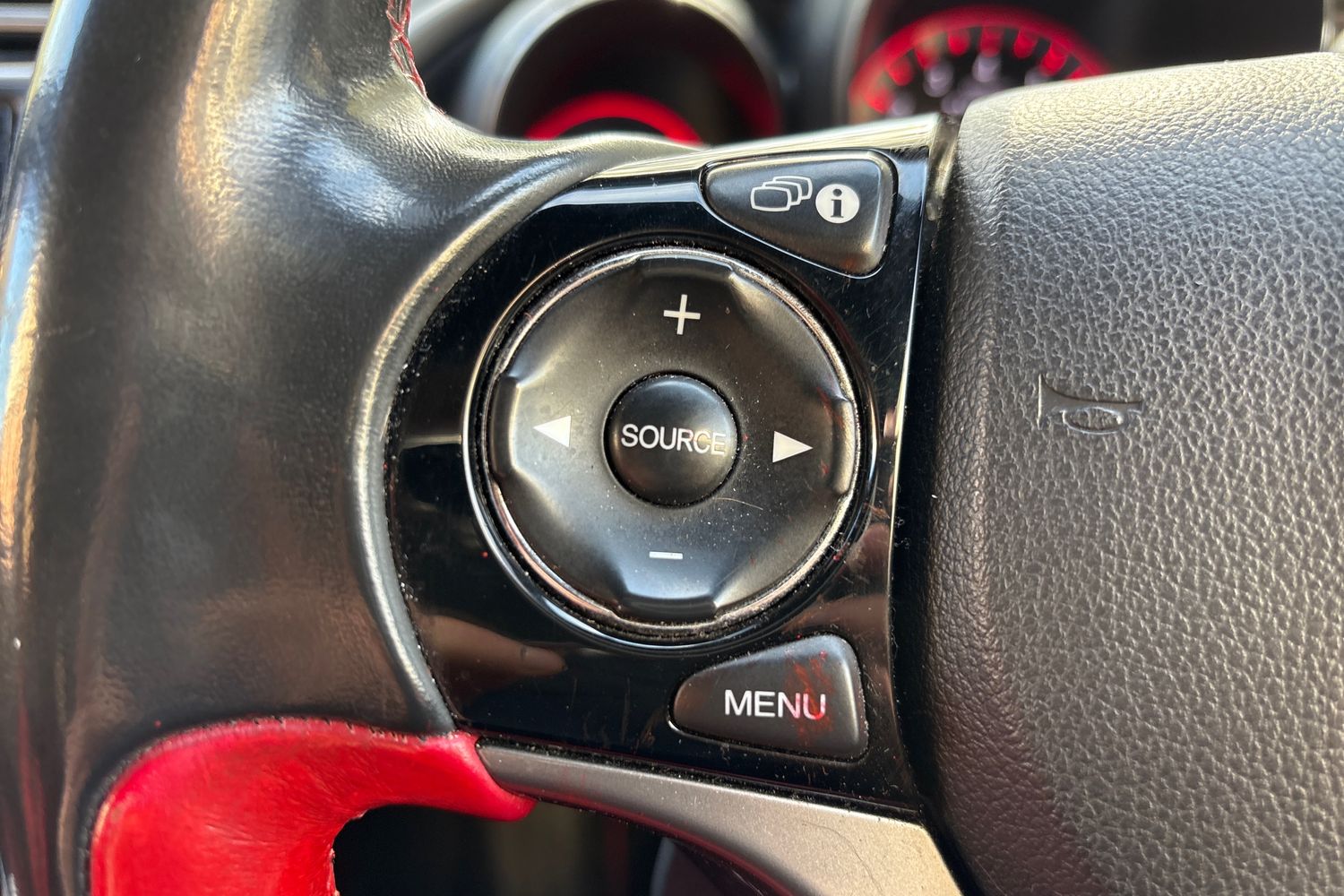 Used Honda Civic 2016 for sale - 77959293: Photo 21