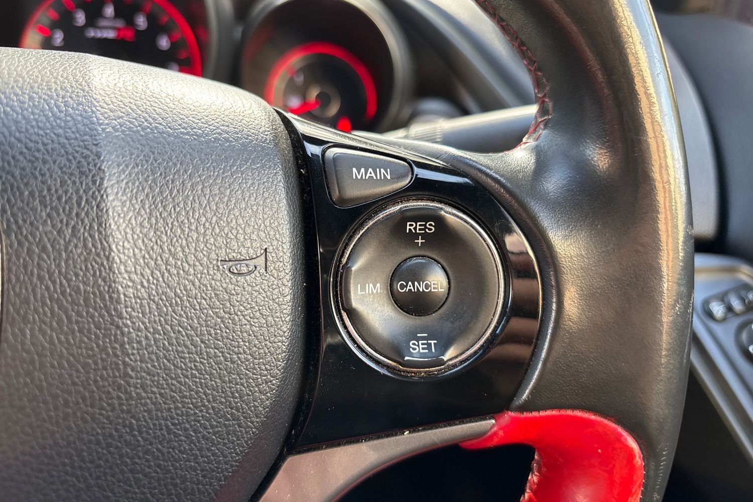 Used Honda Civic 2016 for sale - 77959293: Photo 22