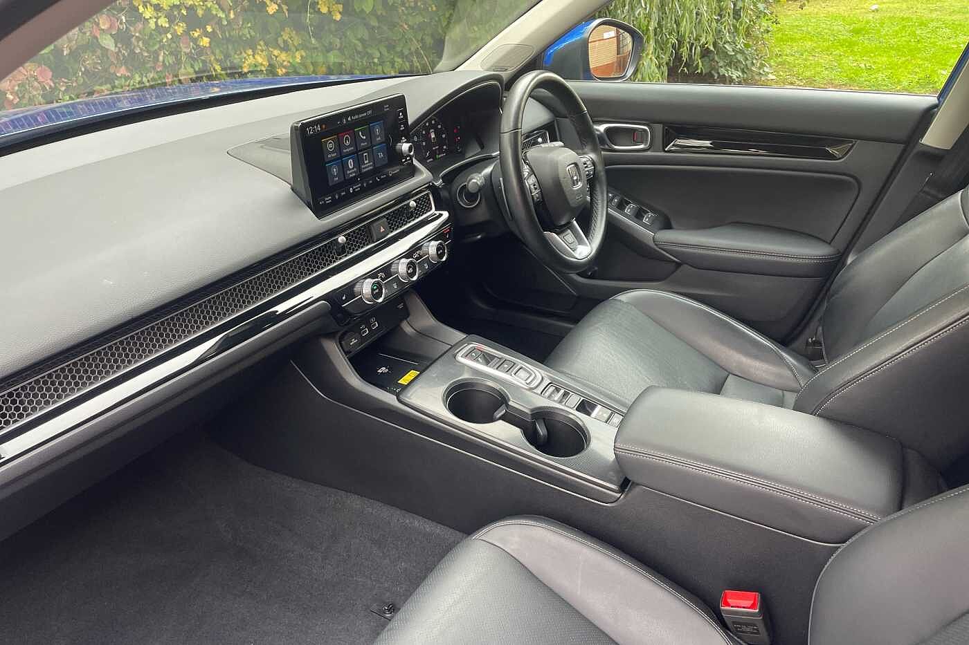 Used Honda Civic 2023 for sale - 76123861: Photo 2