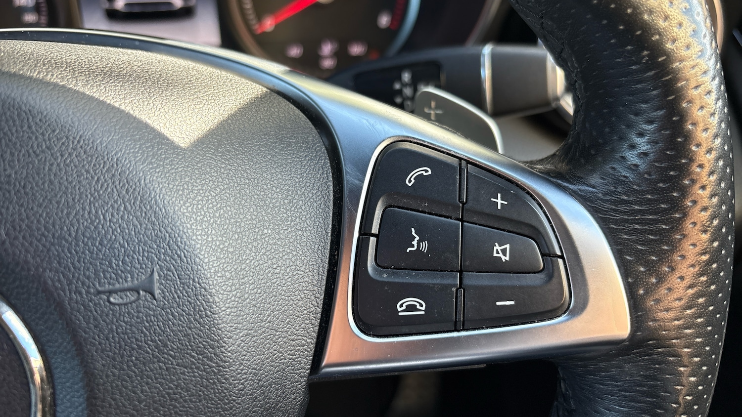 Used Mercedes-Benz GLC 2018 for sale - 76033124: Photo 26