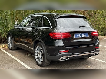 Used Mercedes-Benz GLC 2018 for sale - 76033124: Photo
