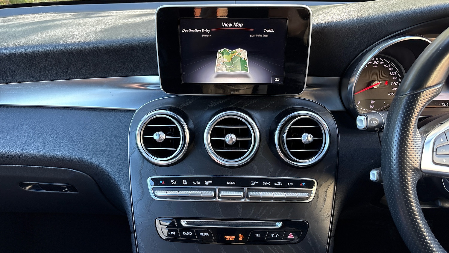 Used Mercedes-Benz GLC 2018 for sale - 76033124: Photo 5
