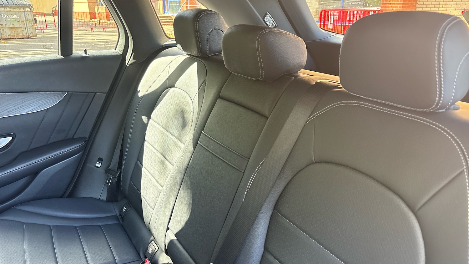 Used Mercedes-Benz GLC 2018 for sale - 76033124: Photo 9