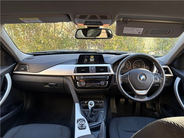 Used BMW 3 Series 2017 for sale - 76692773: Photo 10