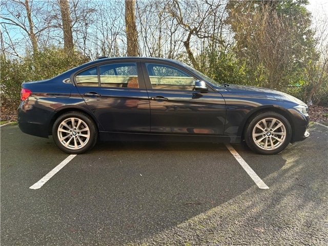 Used BMW 3 Series 2017 for sale - 76692773: Photo 2