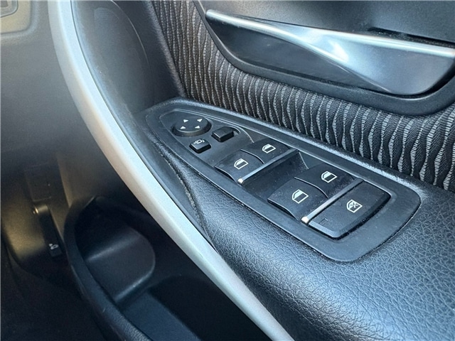 Used BMW 3 Series 2017 for sale - 76692773: Photo 22