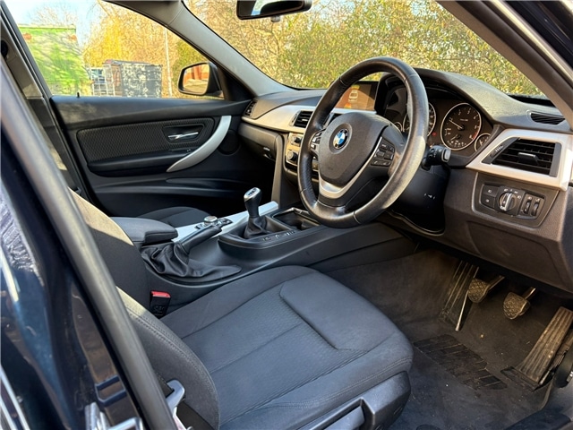 Used BMW 3 Series 2017 for sale - 76692773: Photo 9