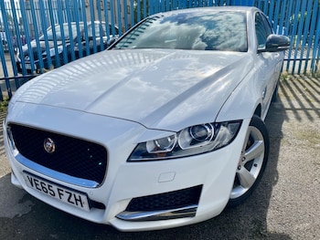Used Jaguar XF 2015 for sale - 75836573: Photo