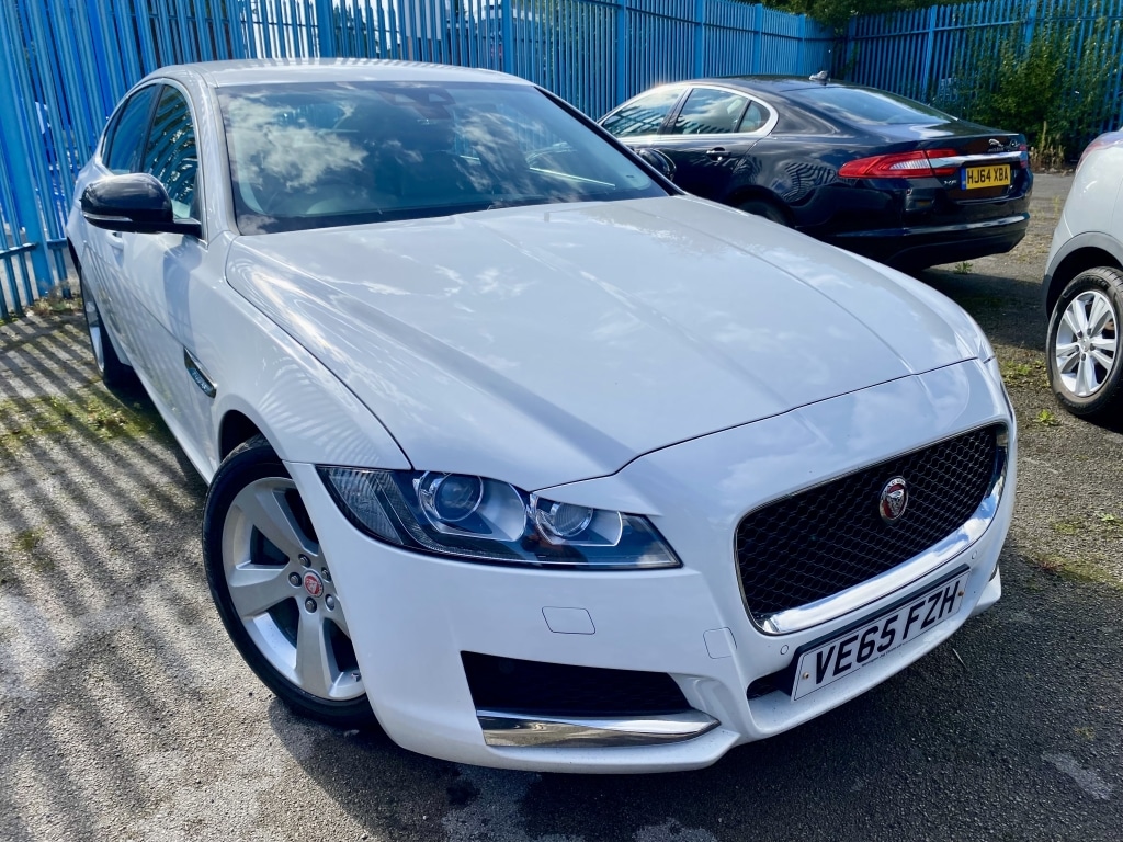 Used Jaguar XF 2015 for sale - 75836573: Photo 4