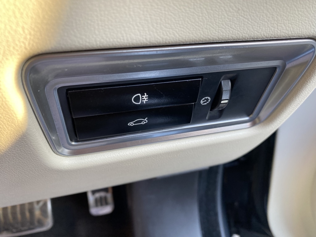 Used Jaguar XF 2014 for sale - 76492525: Photo 18