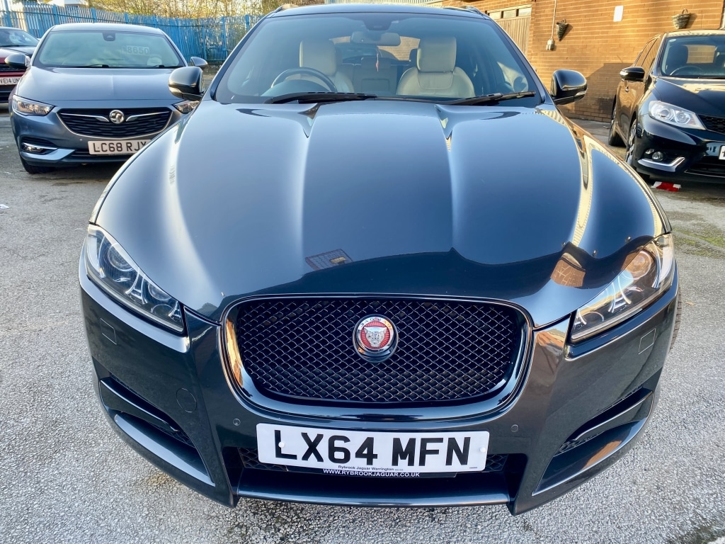 Used Jaguar XF 2014 for sale - 76492525: Photo 3