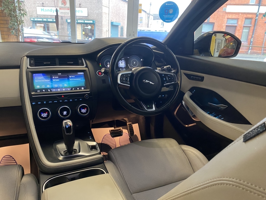 Used Jaguar E-Pace 2018 for sale - 76726083: Photo 13