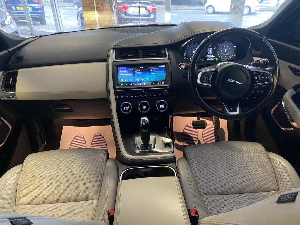 Used Jaguar E-Pace 2018 for sale - 76726083: Photo 16