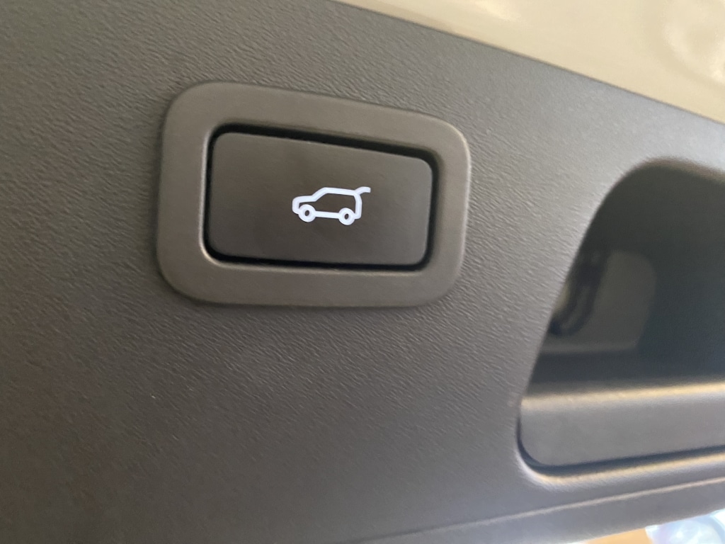 Used Jaguar E-Pace 2018 for sale - 76726083: Photo 18