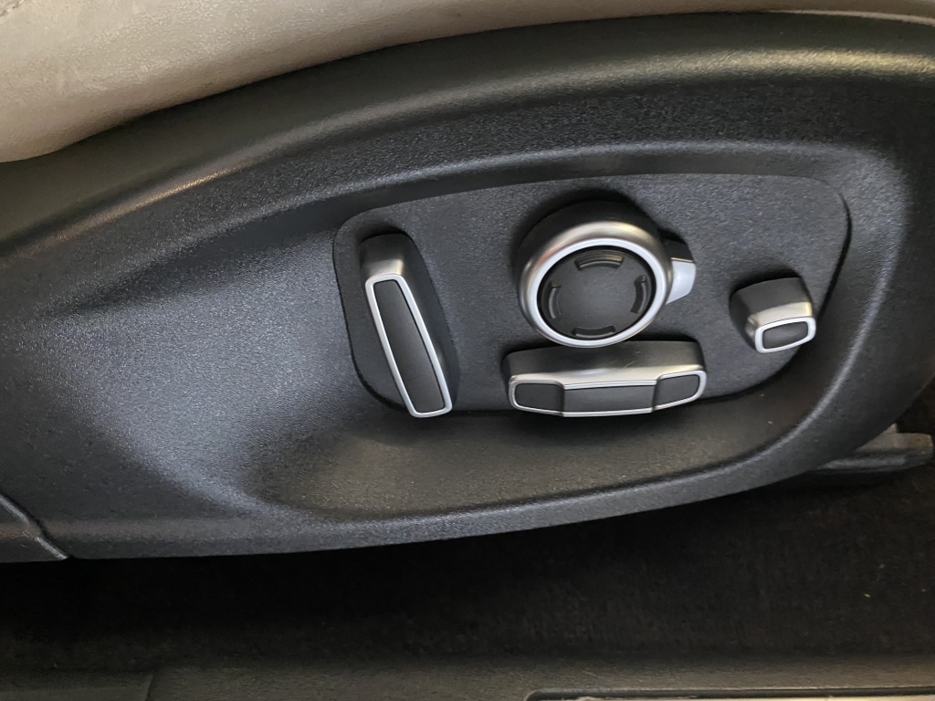 Used Jaguar E-Pace 2018 for sale - 76726083: Photo 19