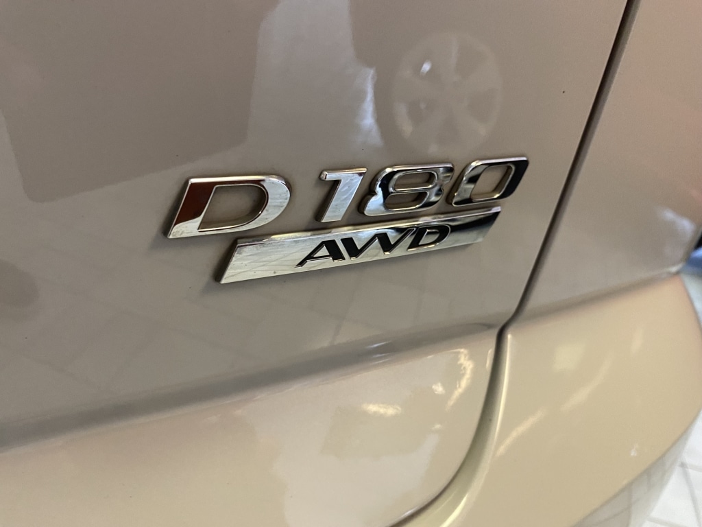 Used Jaguar E-Pace 2018 for sale - 76726083: Photo 21