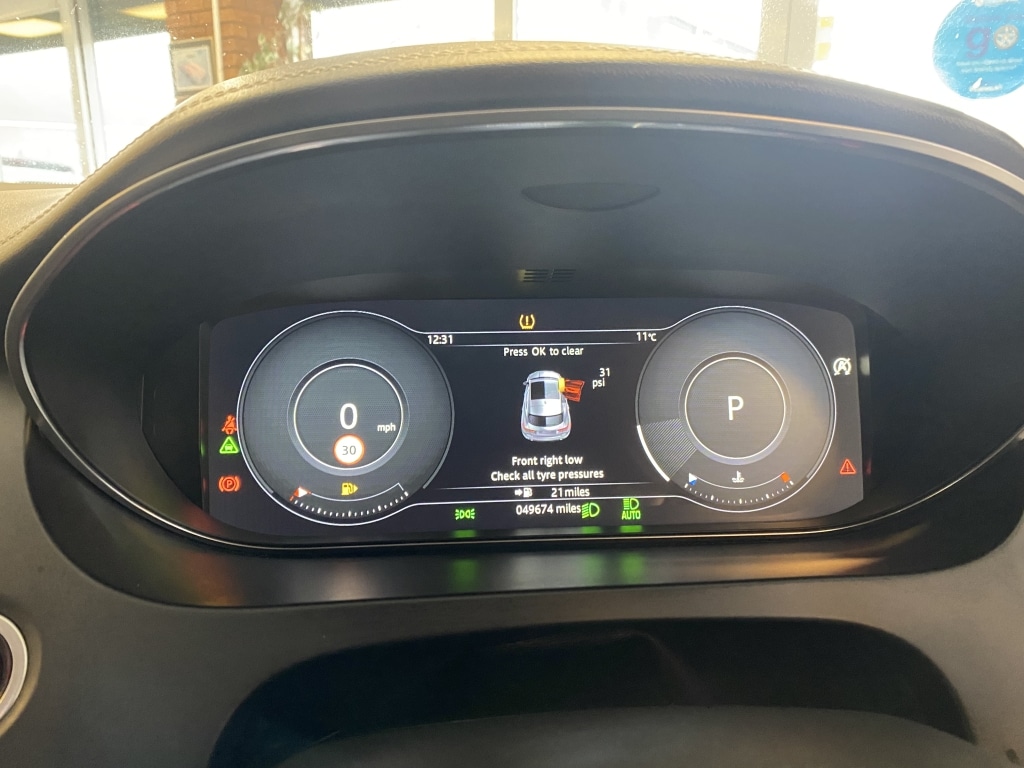 Used Jaguar E-Pace 2018 for sale - 76726083: Photo 23