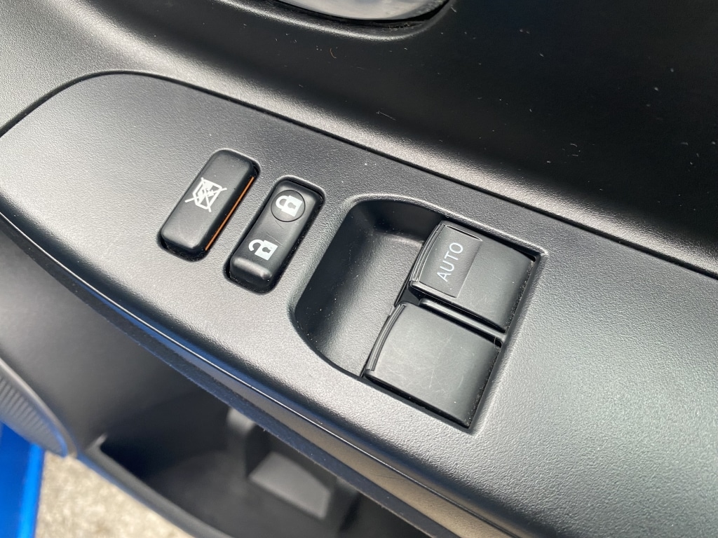 Used Toyota Yaris 2015 for sale - 76497658: Photo 15