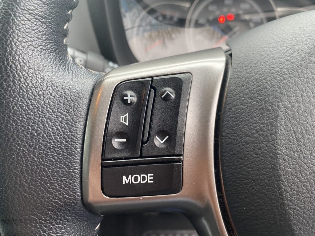 Used Toyota Yaris 2015 for sale - 76497658: Photo 17