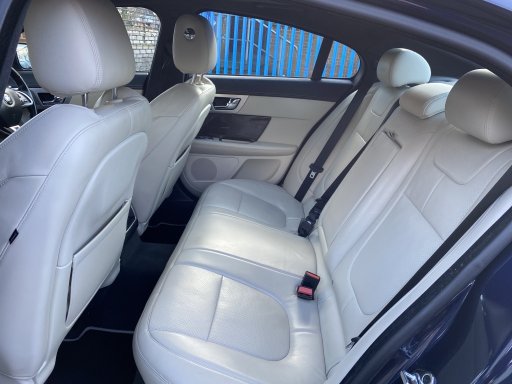 Used Jaguar XF 2014 for sale - 77055296: Photo 10