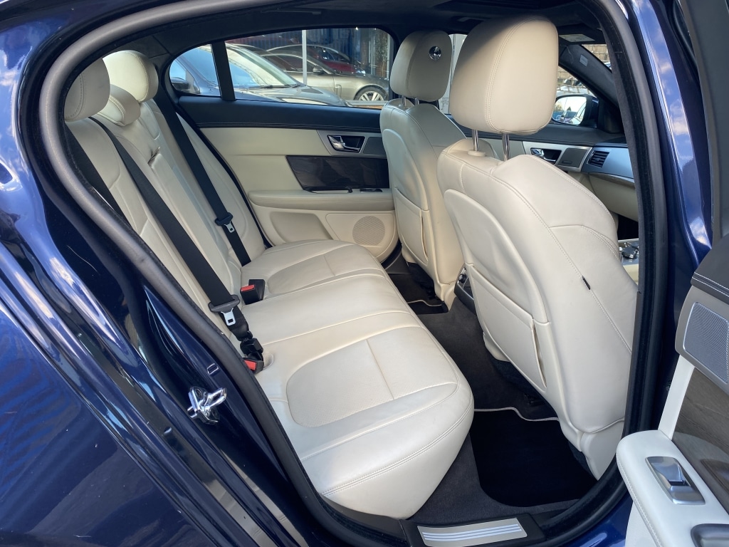 Used Jaguar XF 2014 for sale - 77055296: Photo 21