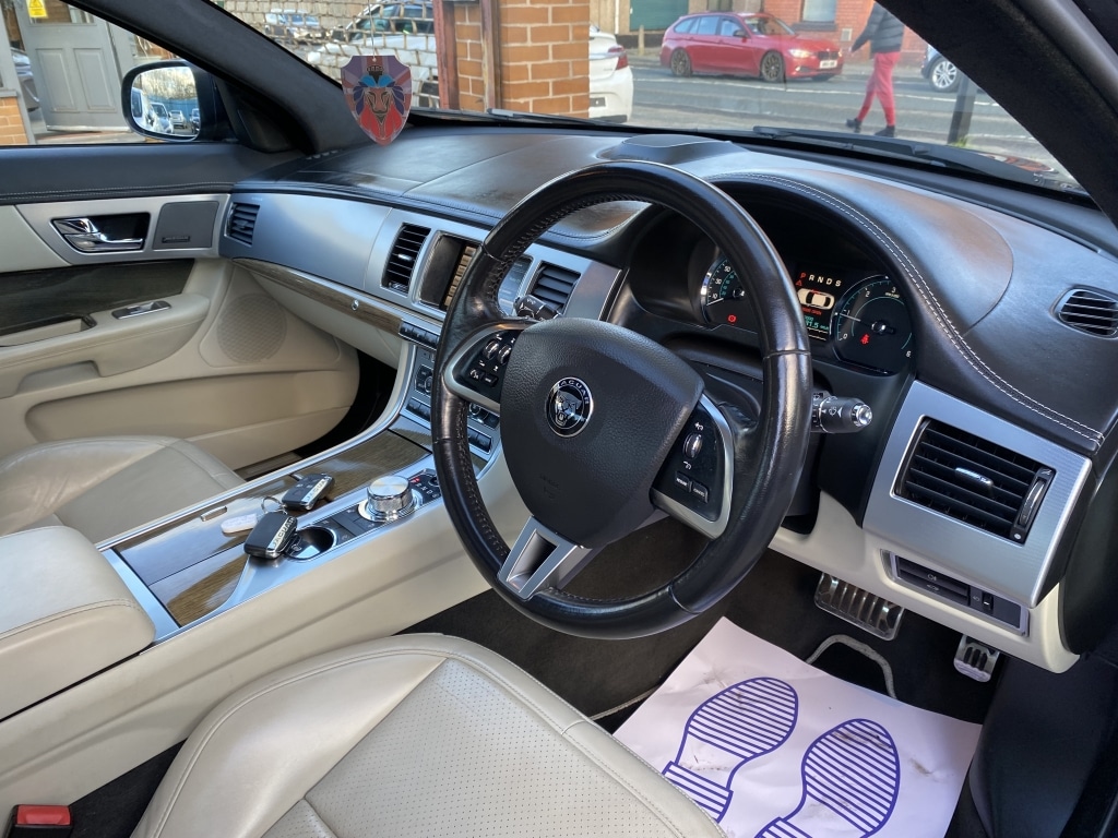 Used Jaguar XF 2014 for sale - 77055296: Photo 22