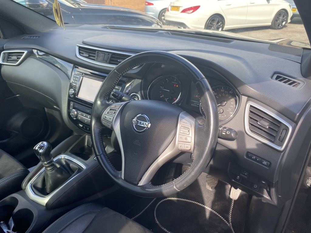 Used Nissan Qashqai 2017 for sale - 75058330: Photo 15