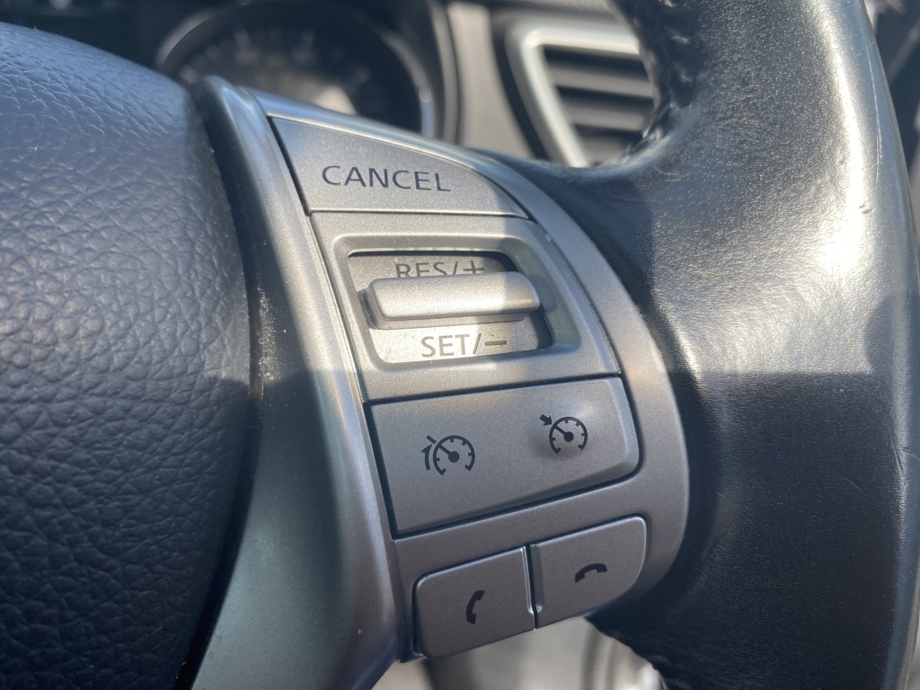 Used Nissan Qashqai 2017 for sale - 75058330: Photo 18