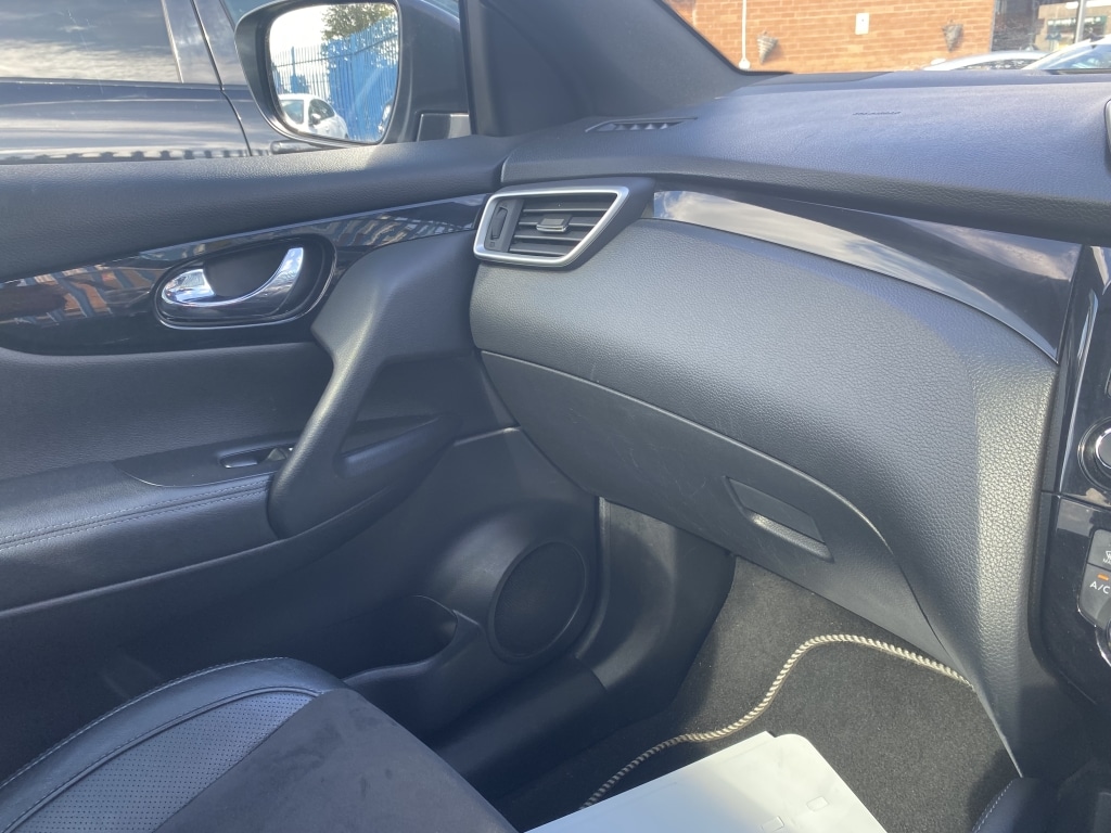 Used Nissan Qashqai 2017 for sale - 75058330: Photo 24