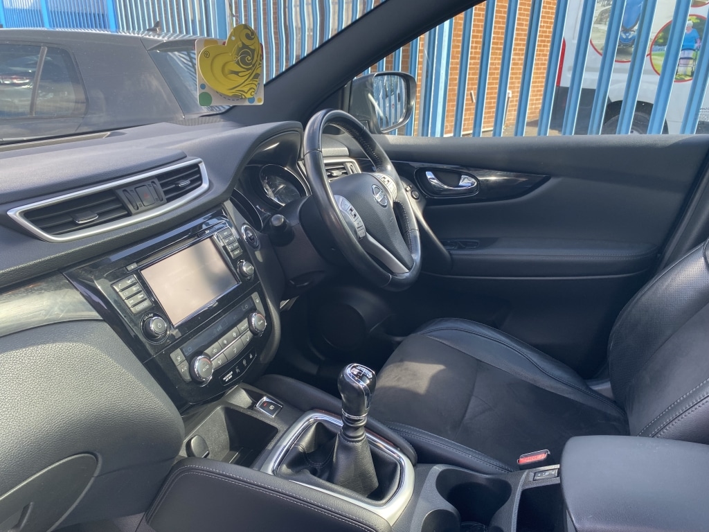 Used Nissan Qashqai 2017 for sale - 75058330: Photo 8