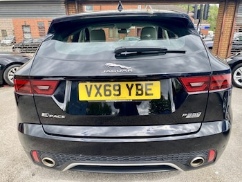 Used Jaguar E-Pace 2019 for sale - 78513942: Photo
