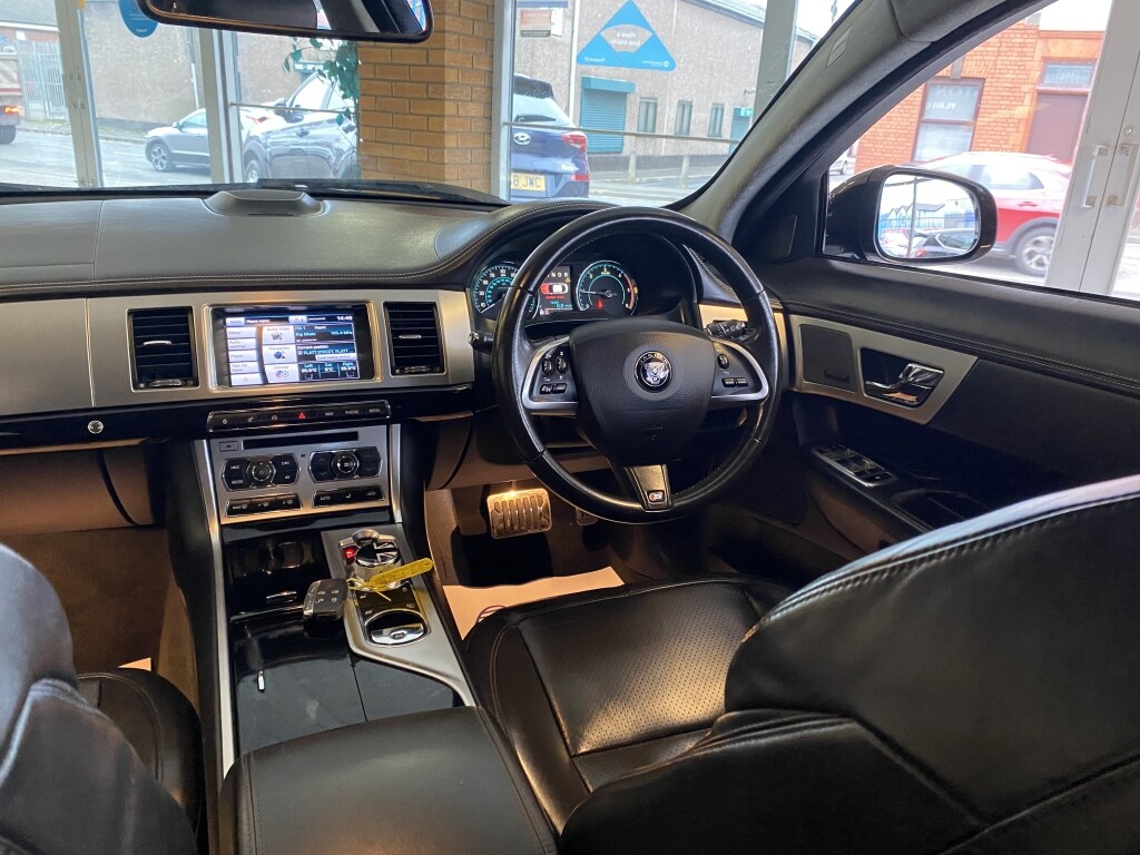 Used Jaguar XF 2014 for sale - 77453592: Photo 13