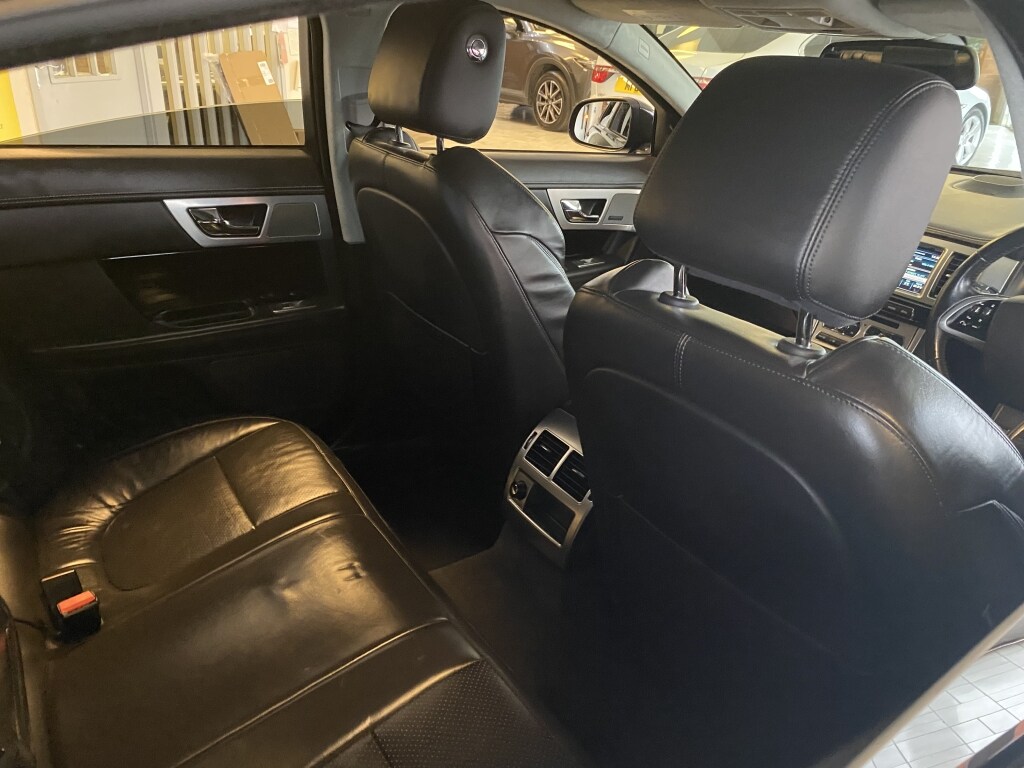 Used Jaguar XF 2014 for sale - 77453592: Photo 17