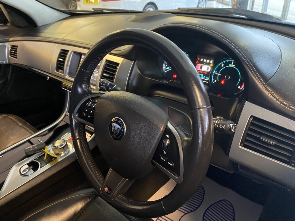 Used Jaguar XF 2014 for sale - 77453592: Photo 19