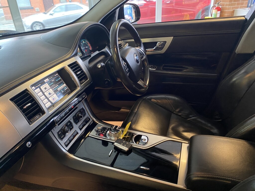 Used Jaguar XF 2014 for sale - 77453592: Photo 8