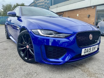 Used Jaguar XE 2019 for sale - 79547937: Photo