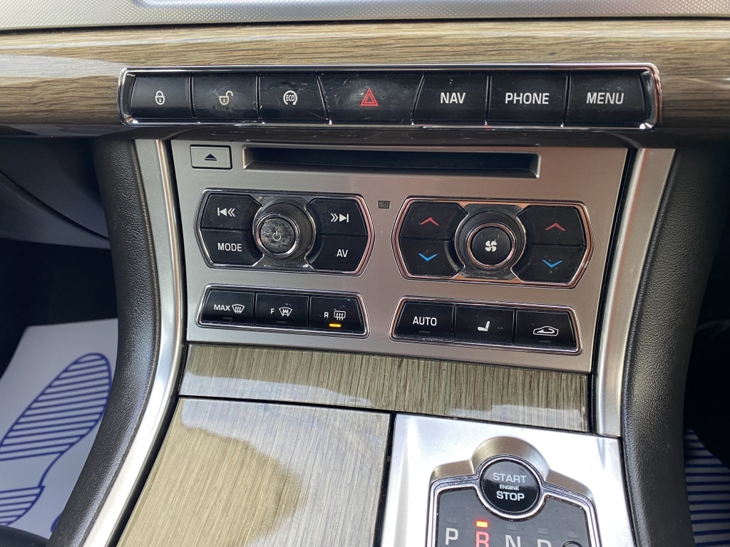 Used Jaguar XF 2014 for sale - 76656436: Photo 19