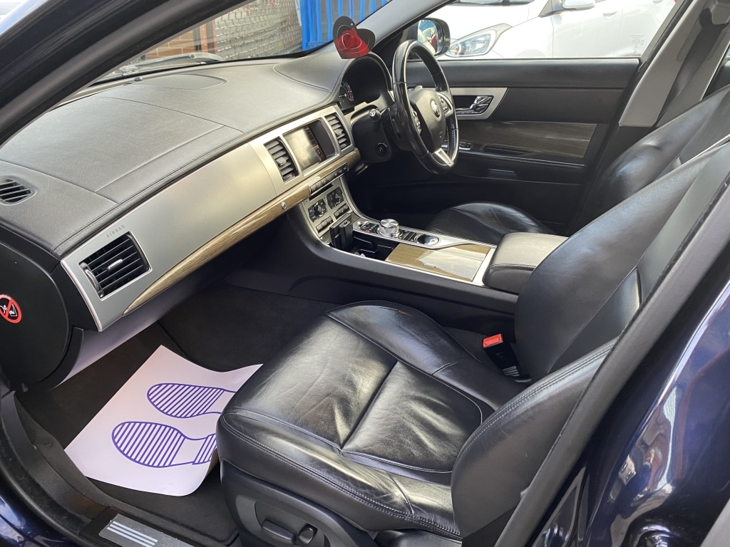 Used Jaguar XF 2014 for sale - 76656436: Photo 7