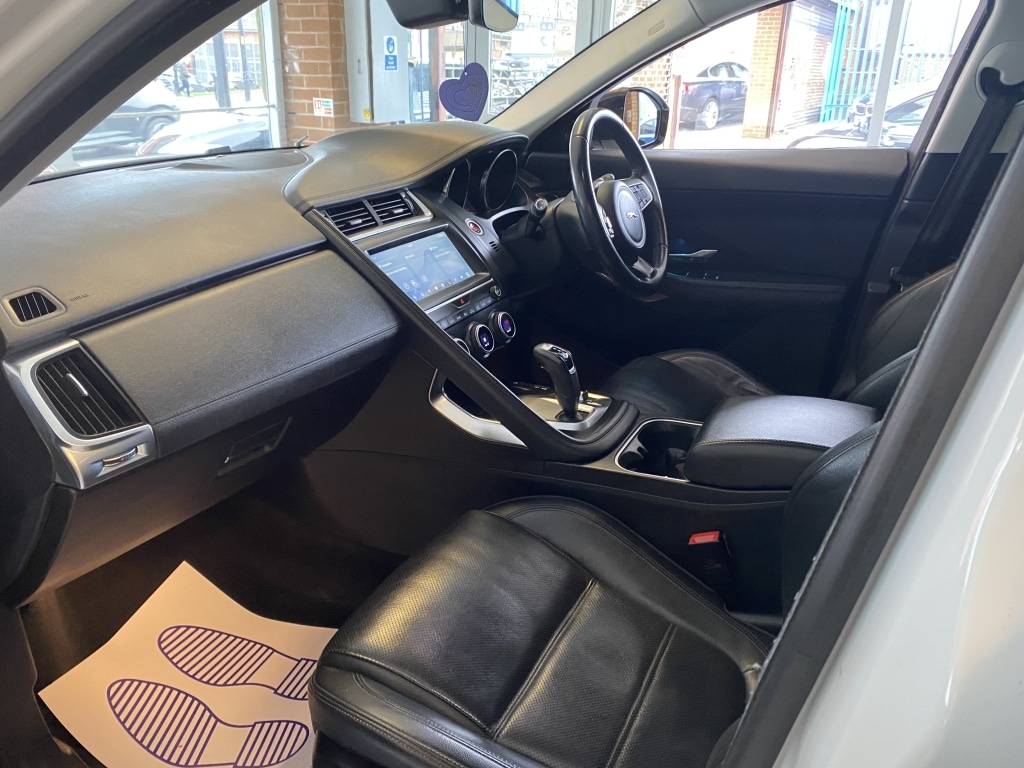 Used Jaguar E-Pace 2019 for sale - 77595649: Photo 10
