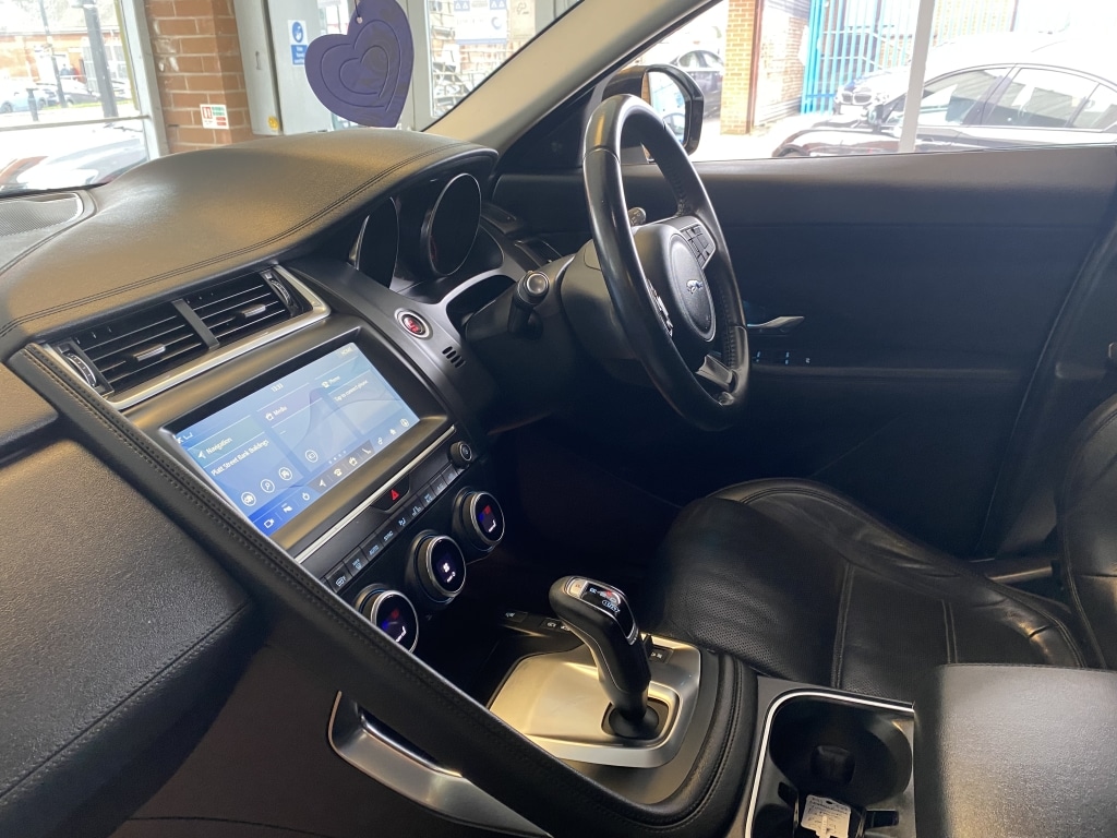 Used Jaguar E-Pace 2019 for sale - 77595649: Photo 11