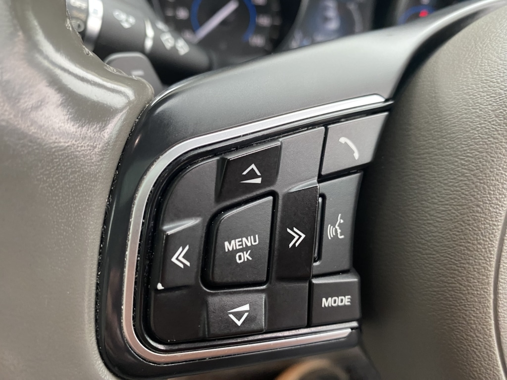 Used Jaguar XE 2016 for sale - 76375066: Photo 17