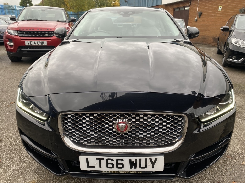 Used Jaguar XE 2016 for sale - 76375066: Photo 5