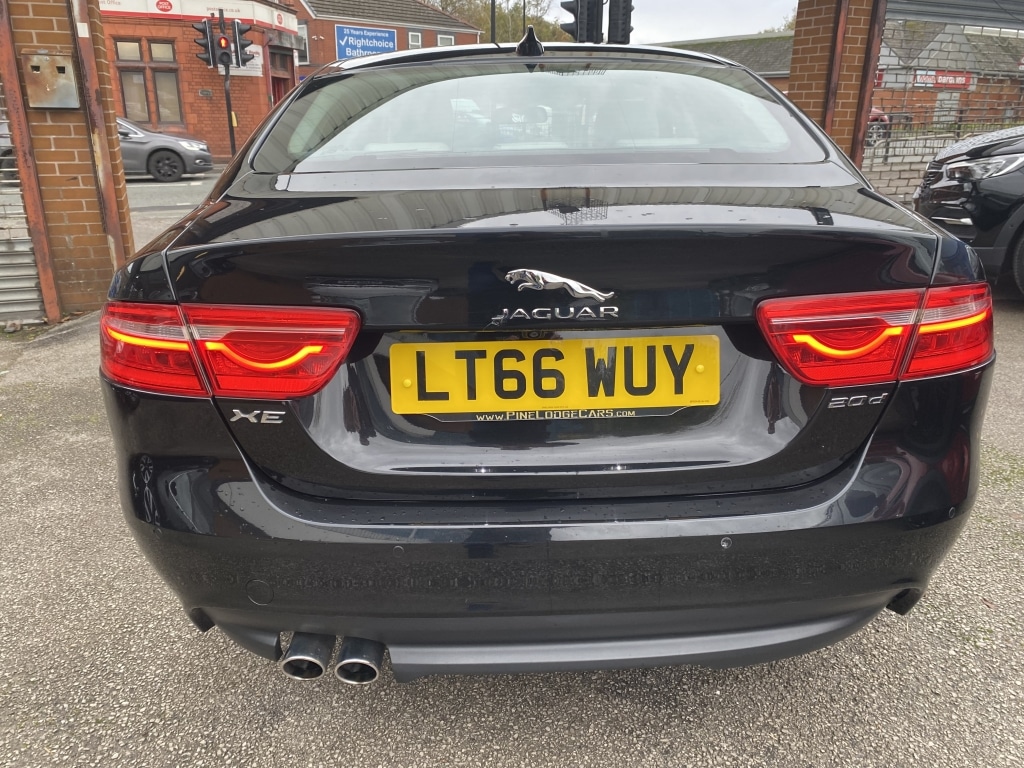 Used Jaguar XE 2016 for sale - 76375066: Photo 8