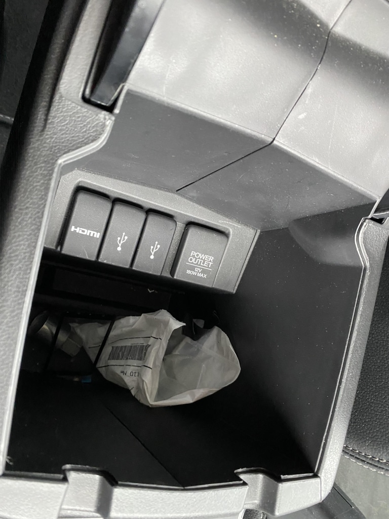 Used Honda CR-V 2018 for sale - 76000400: Photo 25