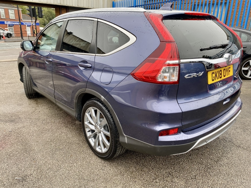 Used Honda CR-V 2018 for sale - 76000400: Photo 5
