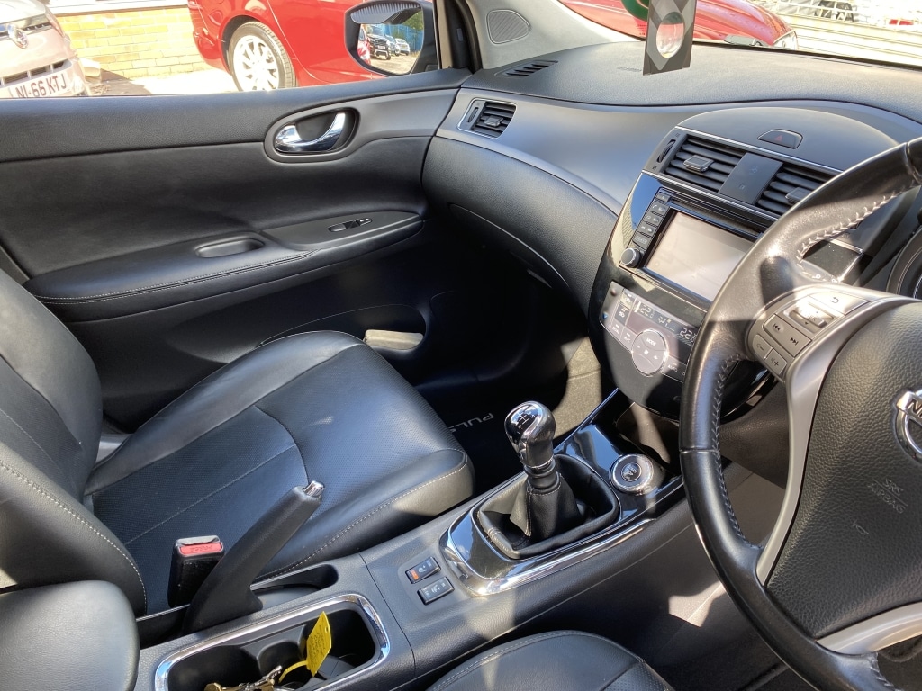 Used Nissan Pulsar 2017 for sale - 76017981: Photo 16