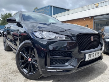 Used Jaguar F-Pace 2019 for sale - 78847937: Photo