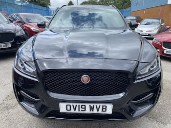 Used Jaguar F-Pace 2019 for sale - 78847937: Photo